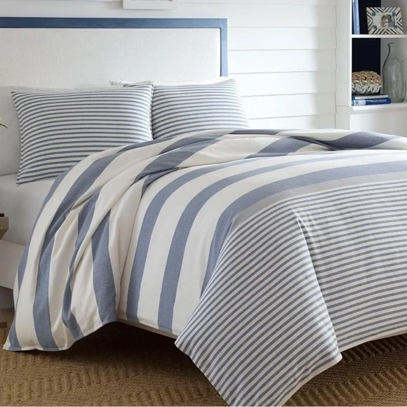 Nautica 7pc bedding set - Picture 2 of 8